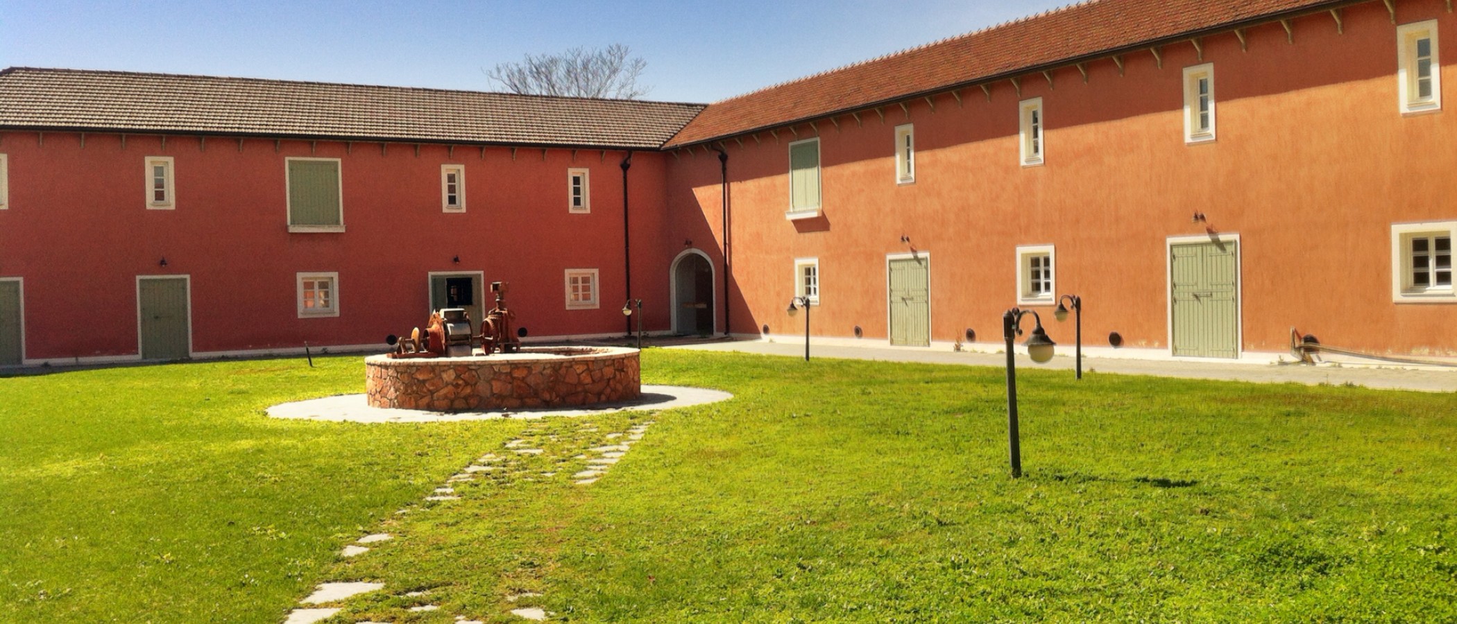 Σύγχρονη Τεχνολογία Τροφίμων. Ι) Γαλακτοκομία ΙΙ) Οινολογία